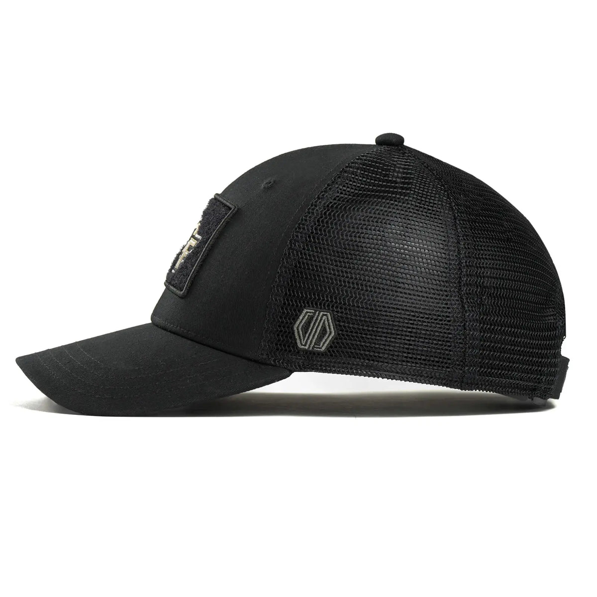 UCF Knights Vintage Curved Woven Hat Patch x Centre Black Mesh Trucker Hat
